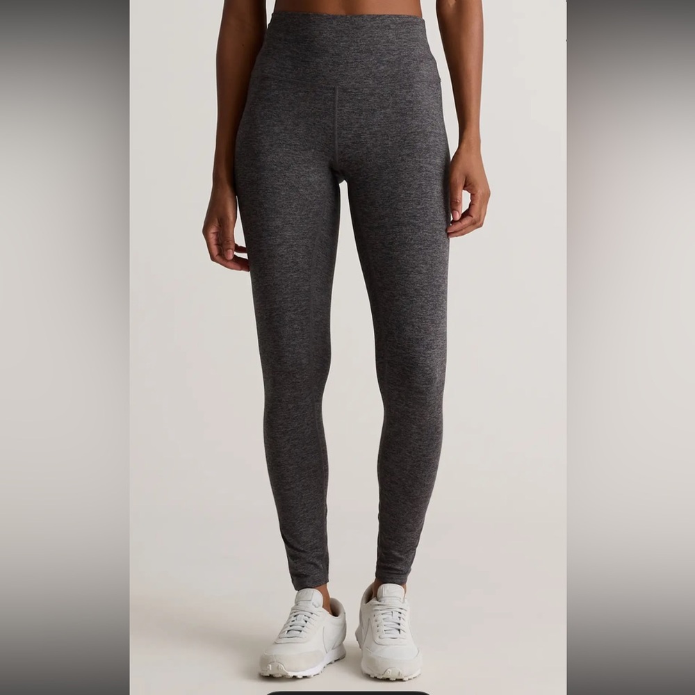 Quince Ultra soft high rise leggings in 25” heather gray